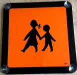 Schulbus-Schild mit Saugnäpfen
